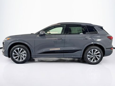 New 2027 Audi Q6 e-tron Premium image 8