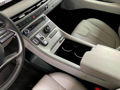 Used 2023 Hyundai Palisade SEL FWD image 18