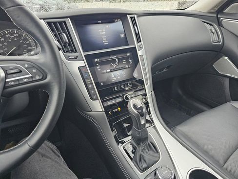 Used 2022 INFINITI Q50 Luxe w/ Cargo Package image 30