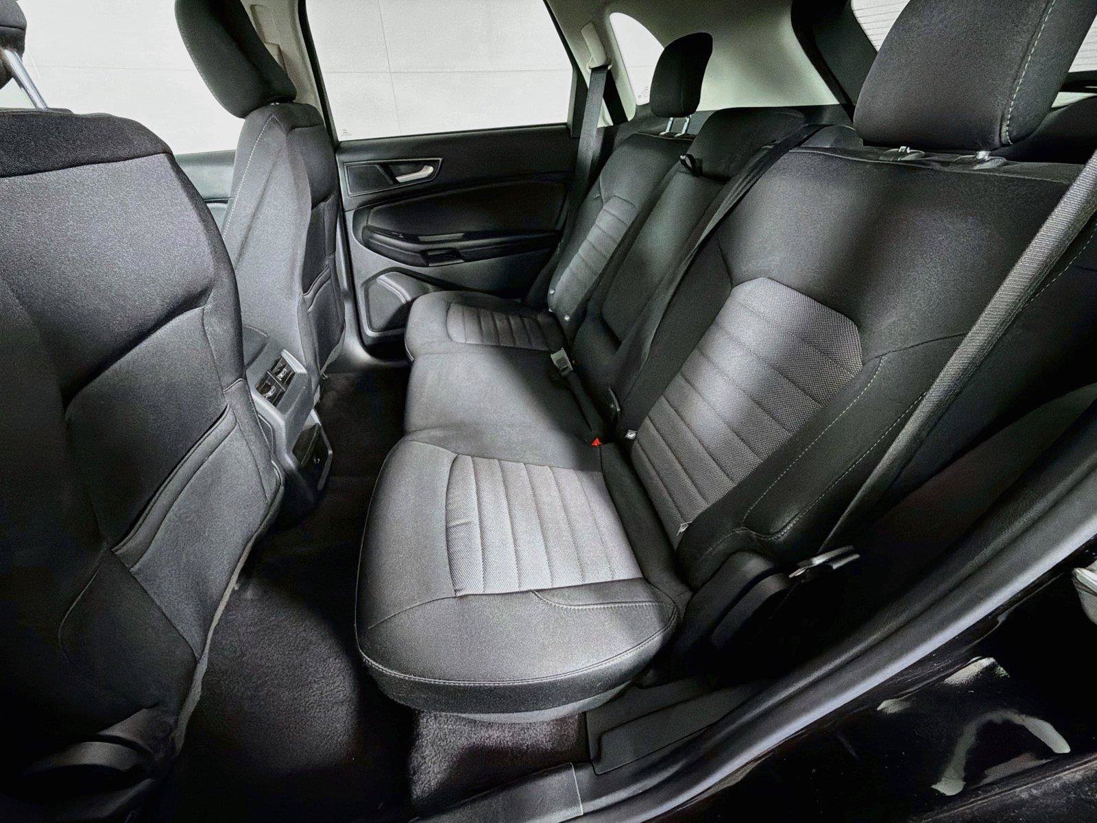 Used 2023 Ford Edge SE w/ Black Appearance Package AWD/4WD image 24