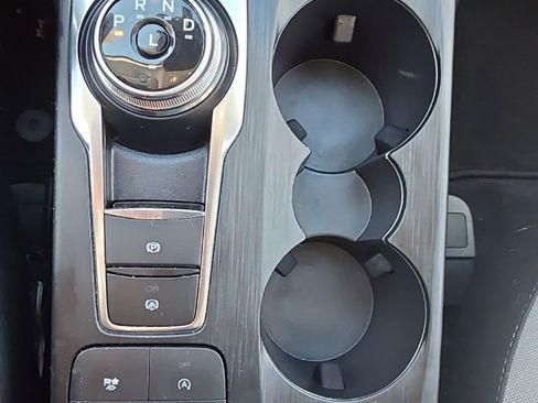 Certified 2022 Ford Escape SE w/ Cold Weather Package image 25