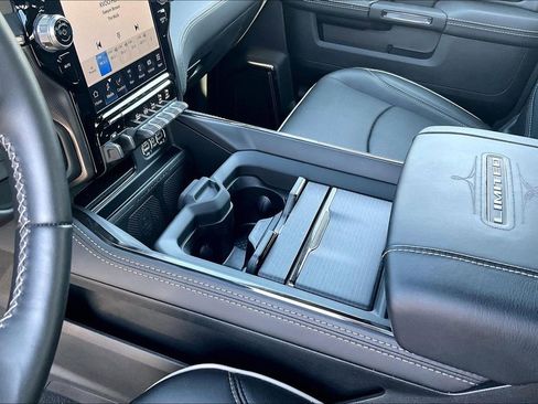 Used 2024 RAM 3500 Limited image 17