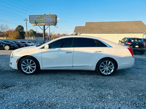Used 2016 Cadillac XTS Luxury w/ Driver Awareness Package image 3