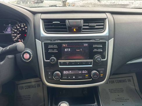 Used 2016 Nissan Altima 2.5 SL FWD image 17