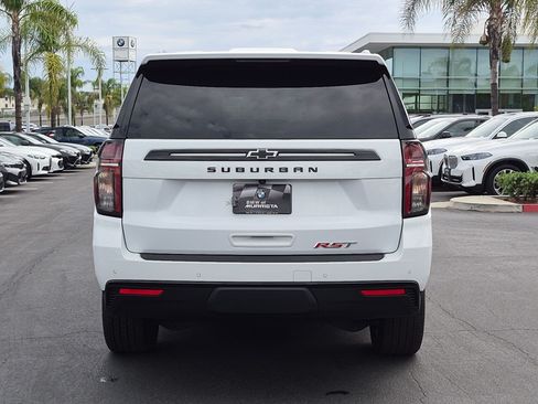 Used 2023 Chevrolet Suburban RST AWD/4WD image 9
