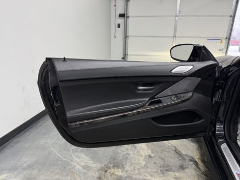 Used 2014 BMW M6 Coupe image 9