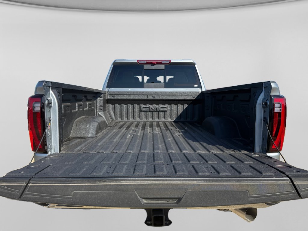 Used 2026 GMC Sierra 3500 SLT w/ SLT Premium Package AWD/4WD image 41