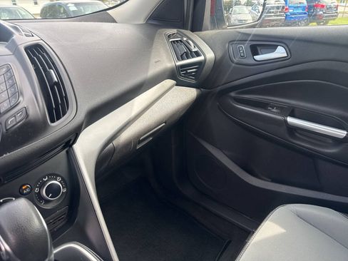 Used 2014 Ford Escape SE AWD/4WD image 16