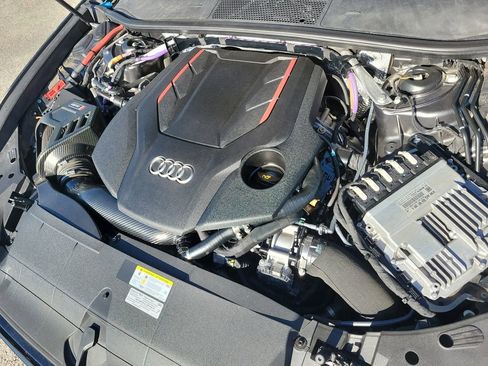Used 2021 Audi S6 Prestige w/ Prestige Package image 44