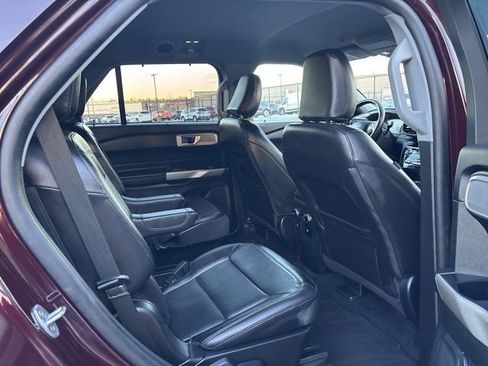 Certified 2023 Ford Explorer Limited w/ Equipment Group 301A image 11