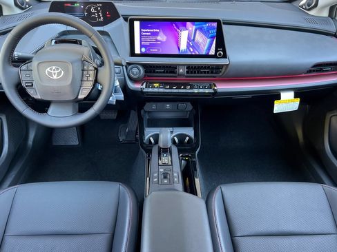 New 2027 Toyota Prius Plug-In Hybrid FWD image 14