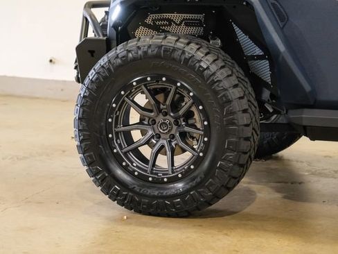 Used 2024 Jeep Wrangler Unlimited Rubicon 392 image 87