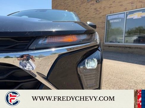 Used 2024 Chevrolet Trax LS FWD image 28