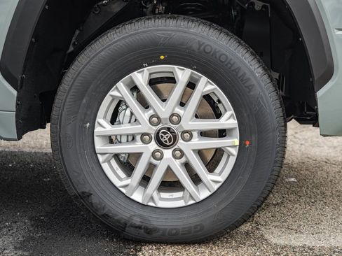 New 2026 Toyota Tundra SR5 image 17