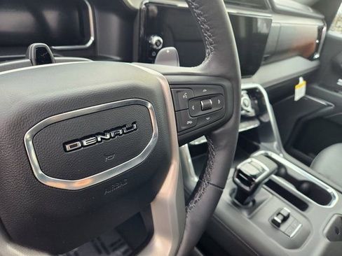 New 2026 GMC Sierra 1500 Denali w/ Technology Package AWD/4WD image 24