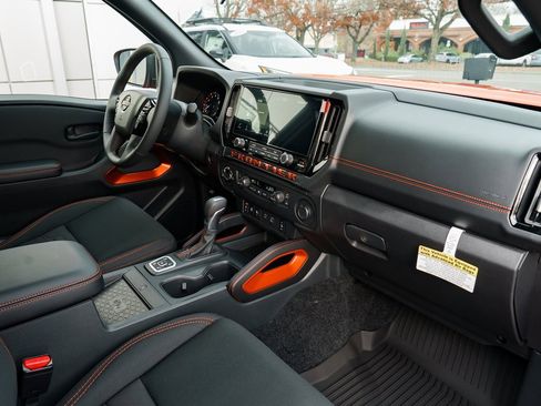 New 2026 Nissan Frontier PRO-4X w/ Pro-4x Convenience Package image 29
