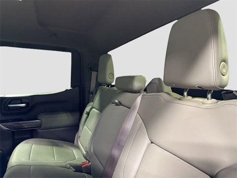 Used 2019 Chevrolet Silverado 1500 LTZ image 23