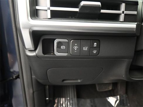 Certified 2025 Hyundai Santa Fe XRT image 17