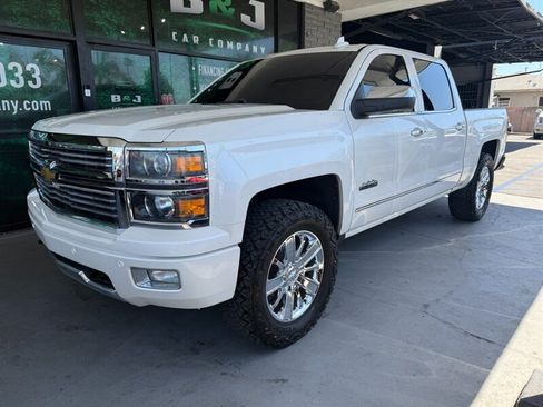 Used 2015 Chevrolet Silverado 1500 High Country w/ High Country Premium Package AWD/4WD image 1