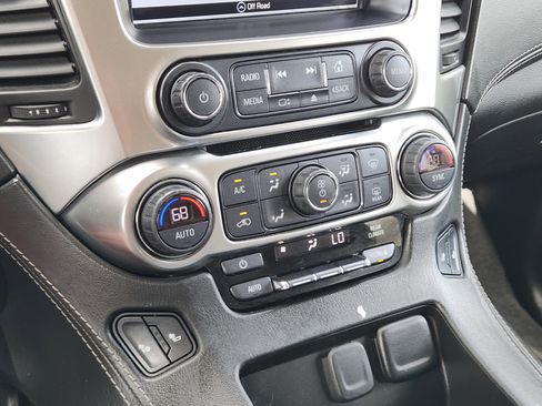 Used 2019 Chevrolet Tahoe LT image 20