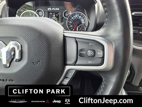 Used 2022 RAM 1500 Big Horn AWD/4WD image 23