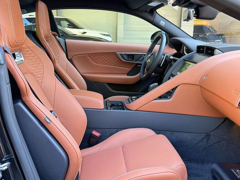 Used 2024 Jaguar F-TYPE R-Dynamic RWD image 29
