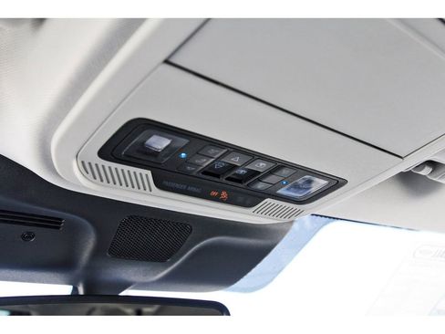 Used 2025 Ford Expedition Max Active RWD image 25