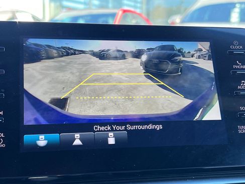 Used 2022 Honda Accord Sport image 29