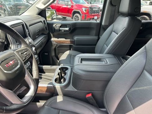 Used 2021 GMC Sierra 1500 SLT w/ SLT Premium Plus Package AWD/4WD image 9
