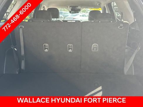 Used 2024 Hyundai Palisade SEL FWD image 9