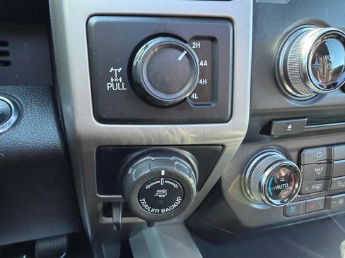 Used 2018 Ford F150 Lariat image 46