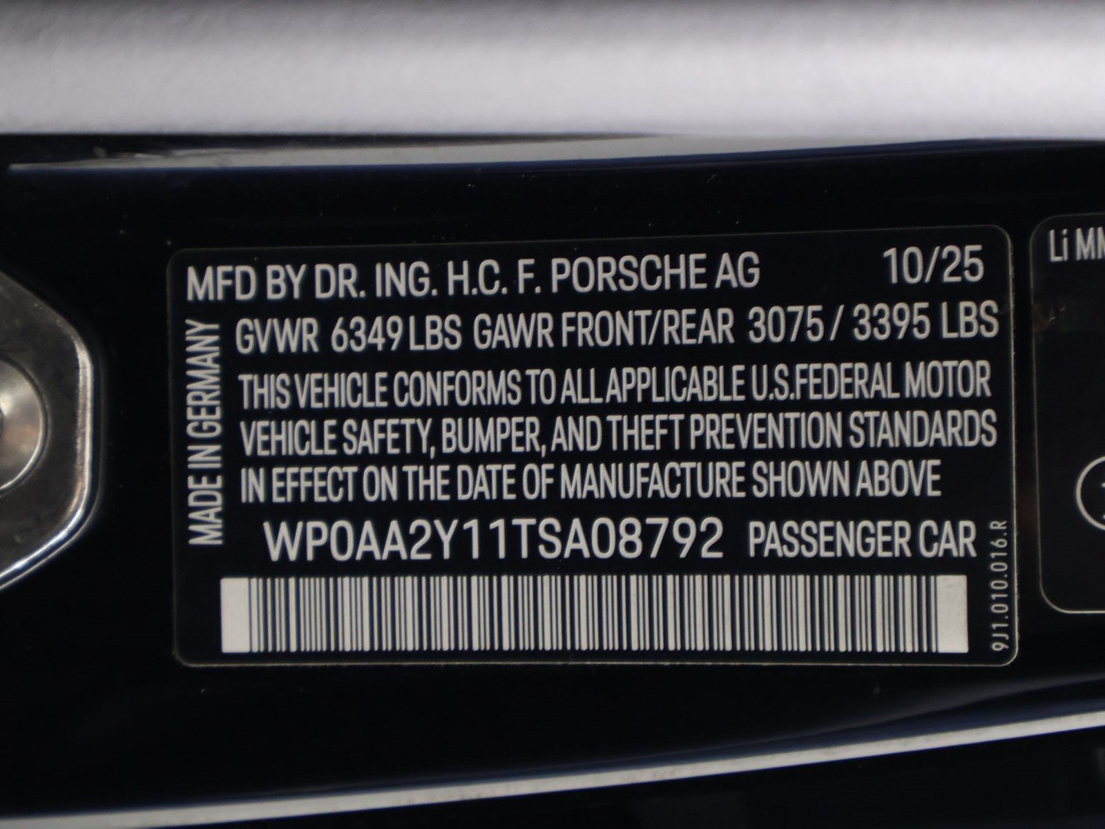 Certified 2026 Porsche Taycan AWD/4WD image 19