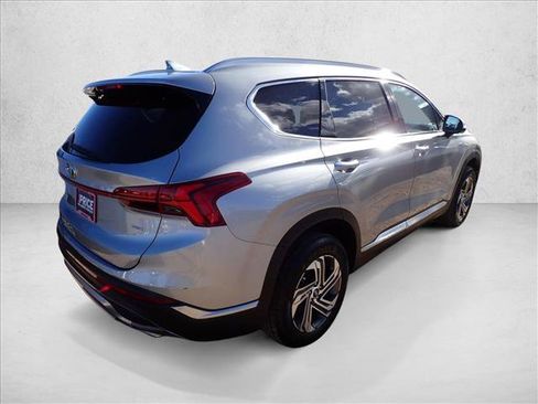 Used 2023 Hyundai Santa Fe SEL w/ Premium Package image 4