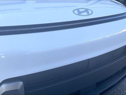 Certified 2026 Hyundai Kona SE FWD image 30