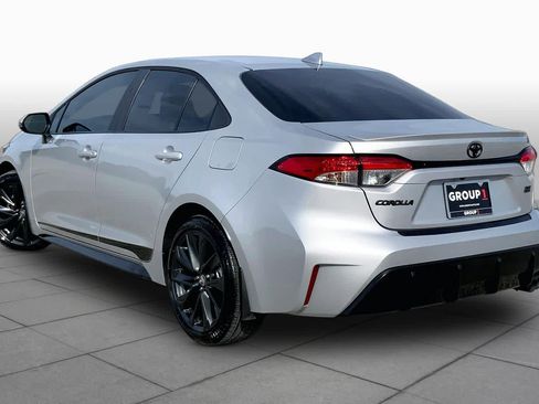 Used 2026 Toyota Corolla SE FWD image 12