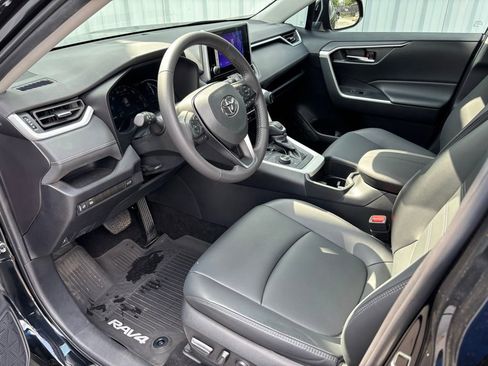 Used 2024 Toyota RAV4 XLE Premium image 16