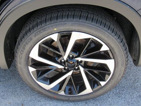 New 2025 Mitsubishi Outlander SEL image 8