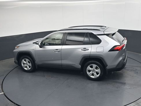 Used 2019 Toyota RAV4 XLE w/ Convenience Package AWD/4WD image 23