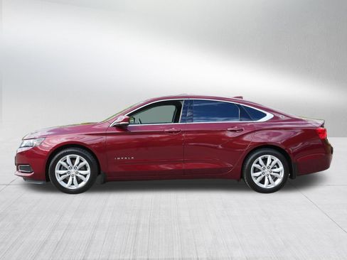 Used 2017 Chevrolet Impala LT w/ Convenience Package FWD image 4