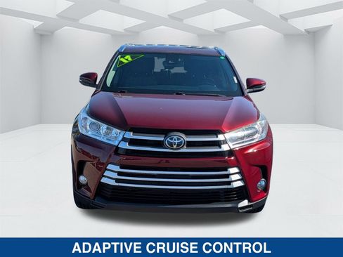 Used 2017 Toyota Highlander XLE image 8