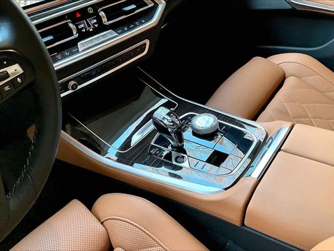 Used 2023 BMW X5 xDrive40i image 16