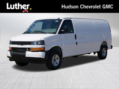 New 2026 Chevrolet Express 3500 Extended