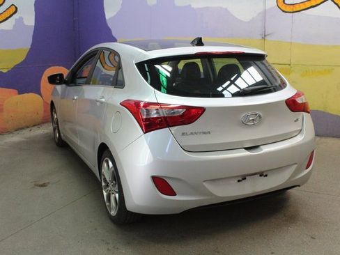 Used 2013 Hyundai Elantra GT w/ Style Pkg image 6
