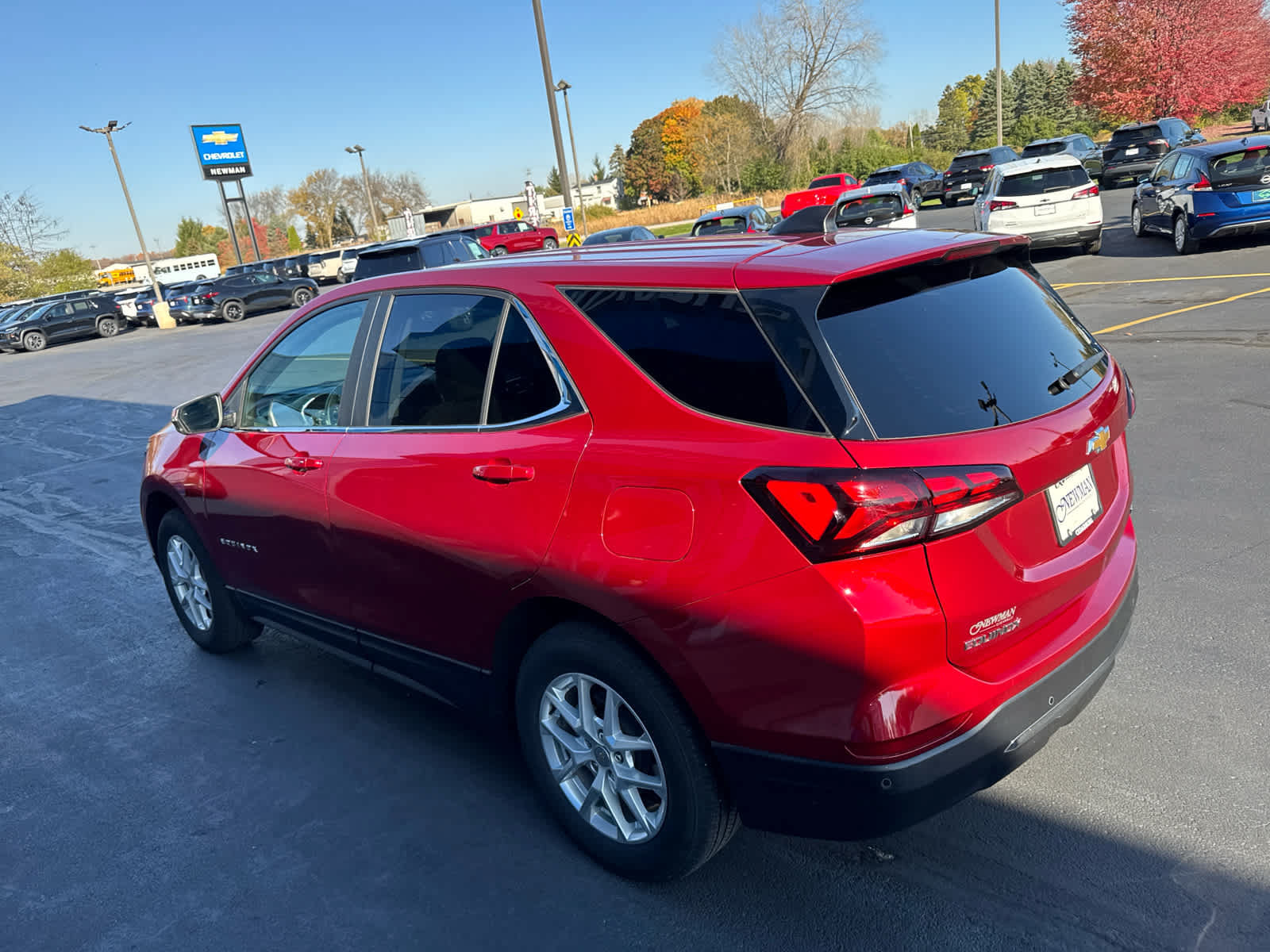 Used 2024 Chevrolet Equinox LT AWD/4WD image 9