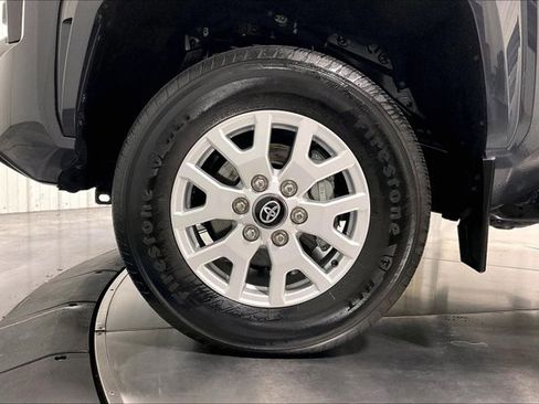 Certified 2024 Toyota Tacoma SR AWD/4WD image 9