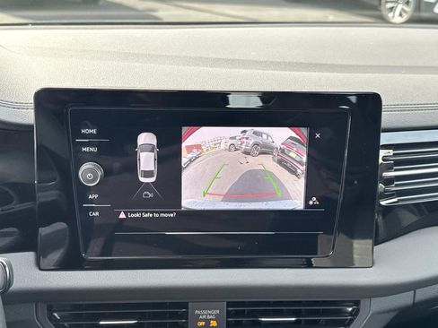 Certified 2025 Volkswagen Jetta S image 26