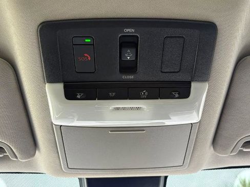 Certified 2023 Nissan Altima 2.5 SV w/ SV Premium Package FWD image 29