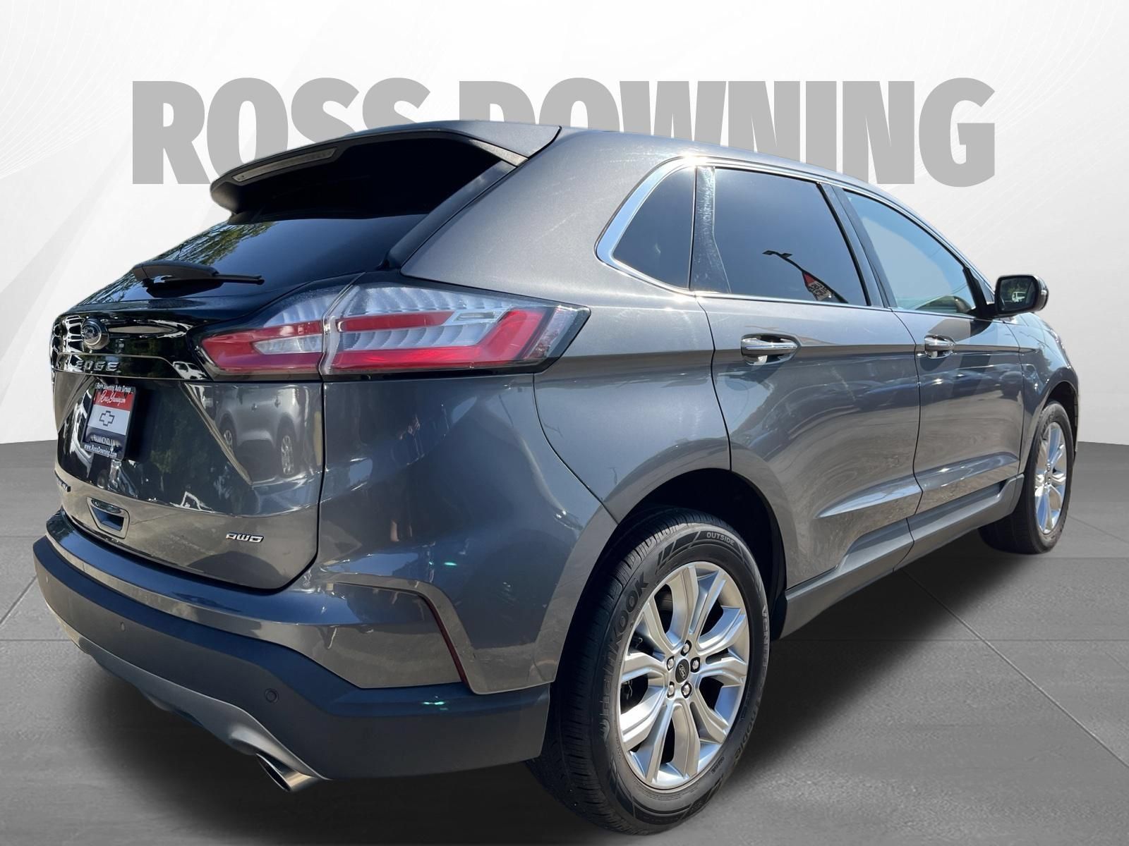 Used 2022 Ford Edge Titanium AWD/4WD image 4
