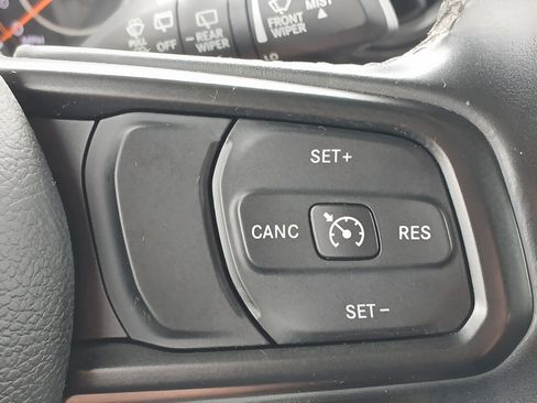 Used 2020 Jeep Wrangler Unlimited Sport AWD/4WD image 21