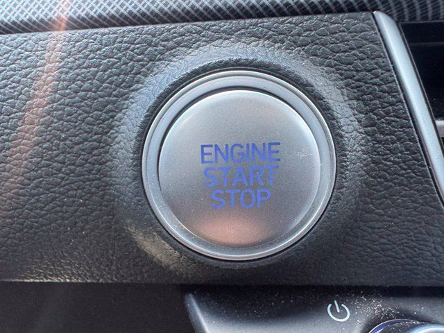 Used 2025 Hyundai Sonata SEL FWD image 31